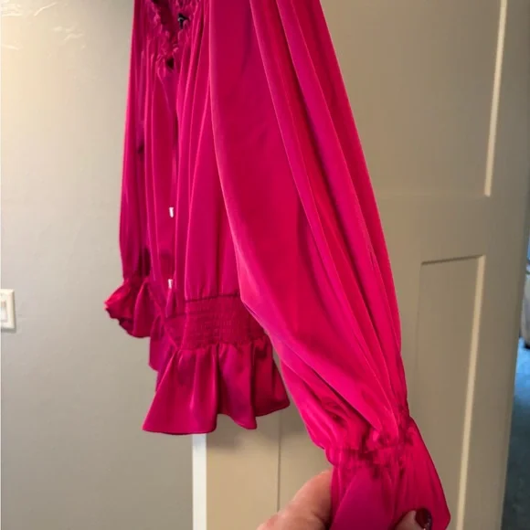 NWOT International Vibrant Pink Blouse - Picture 4 of 5